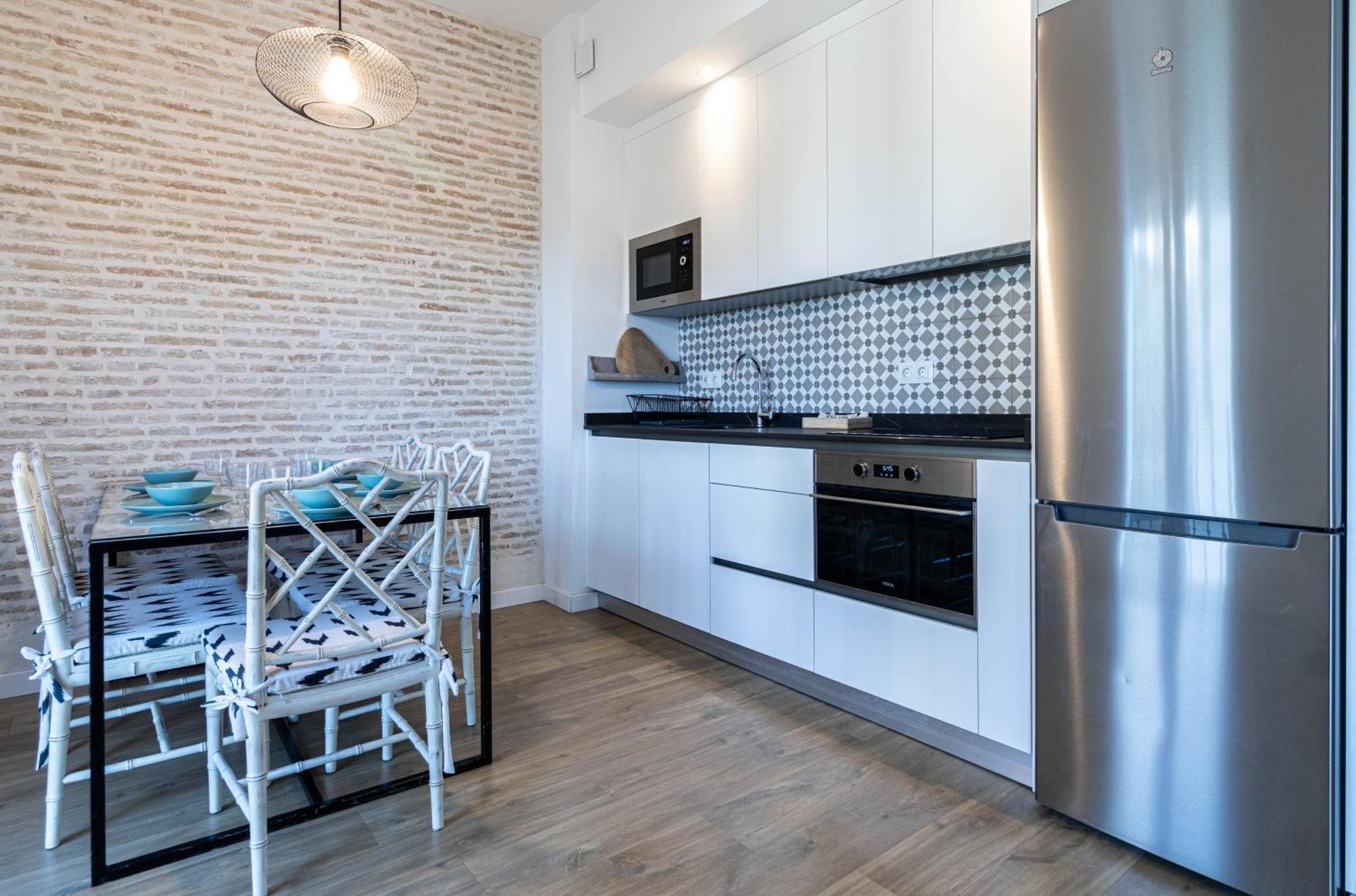 Sepulveda, Moderno Apartamento By Outin Apartman Sevilla Kültér fotó